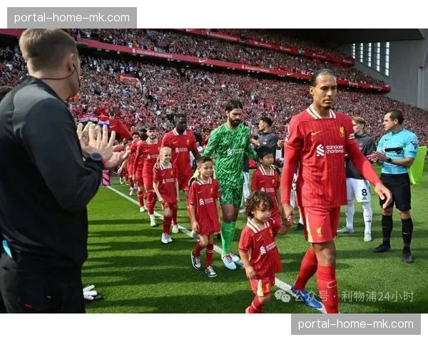 英超冠军奖杯启动全国巡展，首站定于利物浦